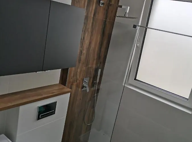 Mustsea With Free Underground Parking, Reception 24h Per 7d Διαμέρισμα *