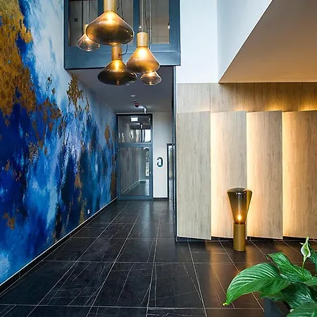公寓 Mustsea With Free Underground Parking, Reception 24h Per 7d *