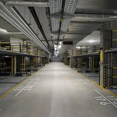 Апартаменты Mustsea With Free Underground Parking, Reception 24h Per 7d *