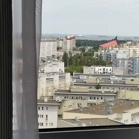 Mustsea With Free Underground Parking, Reception 24h Per 7d *