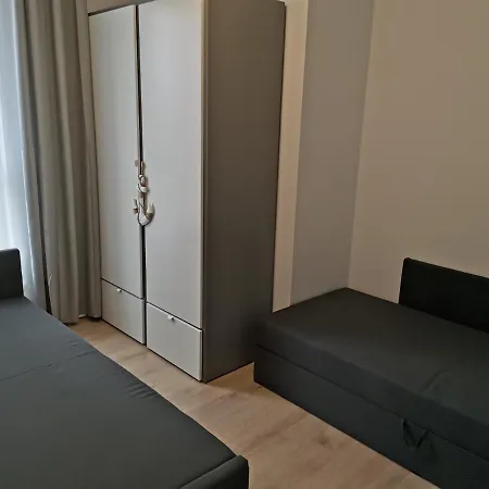 Mustsea With Free Underground Parking, Reception 24h Per 7d Apartman