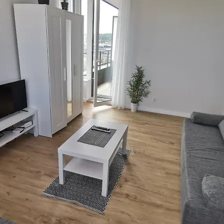 Mustsea With Free Underground Parking, Reception 24h Per 7d Apartman *