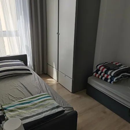 Mustsea With Free Underground Parking, Reception 24h Per 7d Apartman *